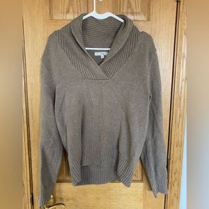 Tan/Brown Sweater